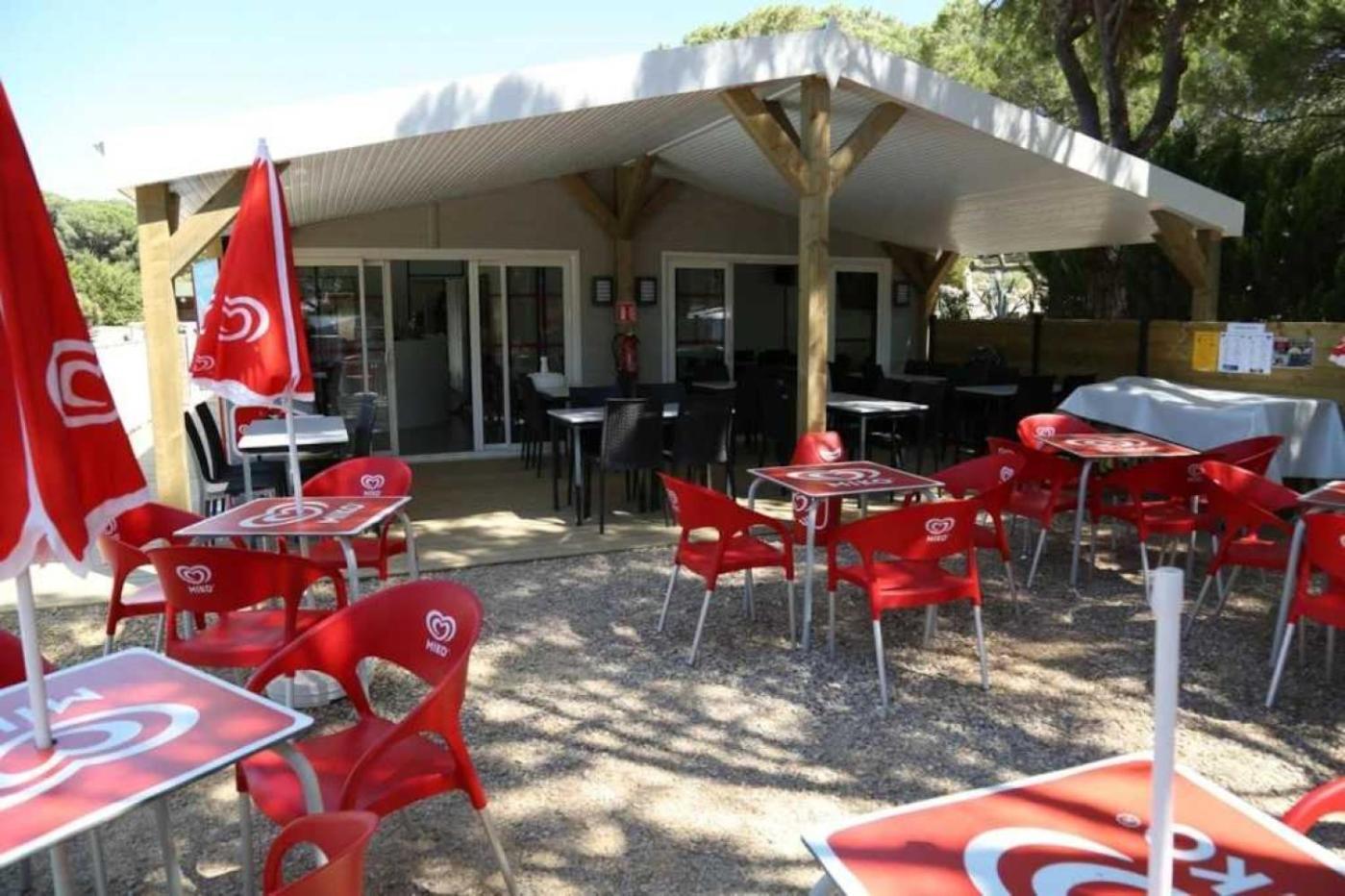 Camping 3 Etoiles - Piscine - Ccbb0Gd Bizanet Extérieur photo