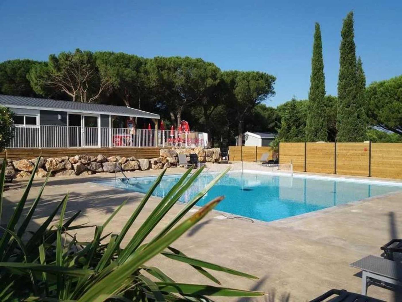 Camping 3 Etoiles - Piscine - Ccbb0Gd Bizanet Extérieur photo